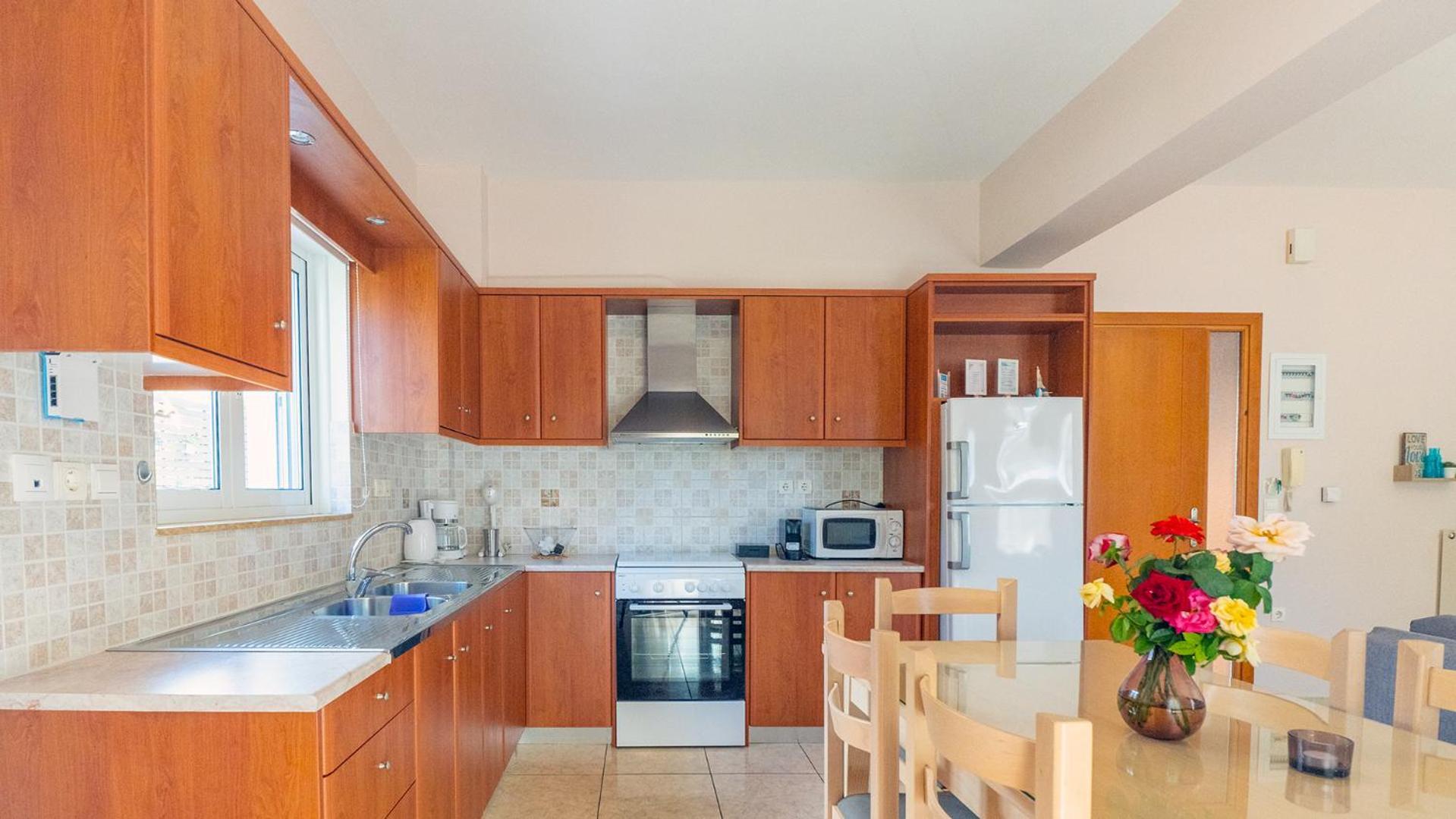 Vakakis-Me Apartments Palaiochora Bagian luar foto