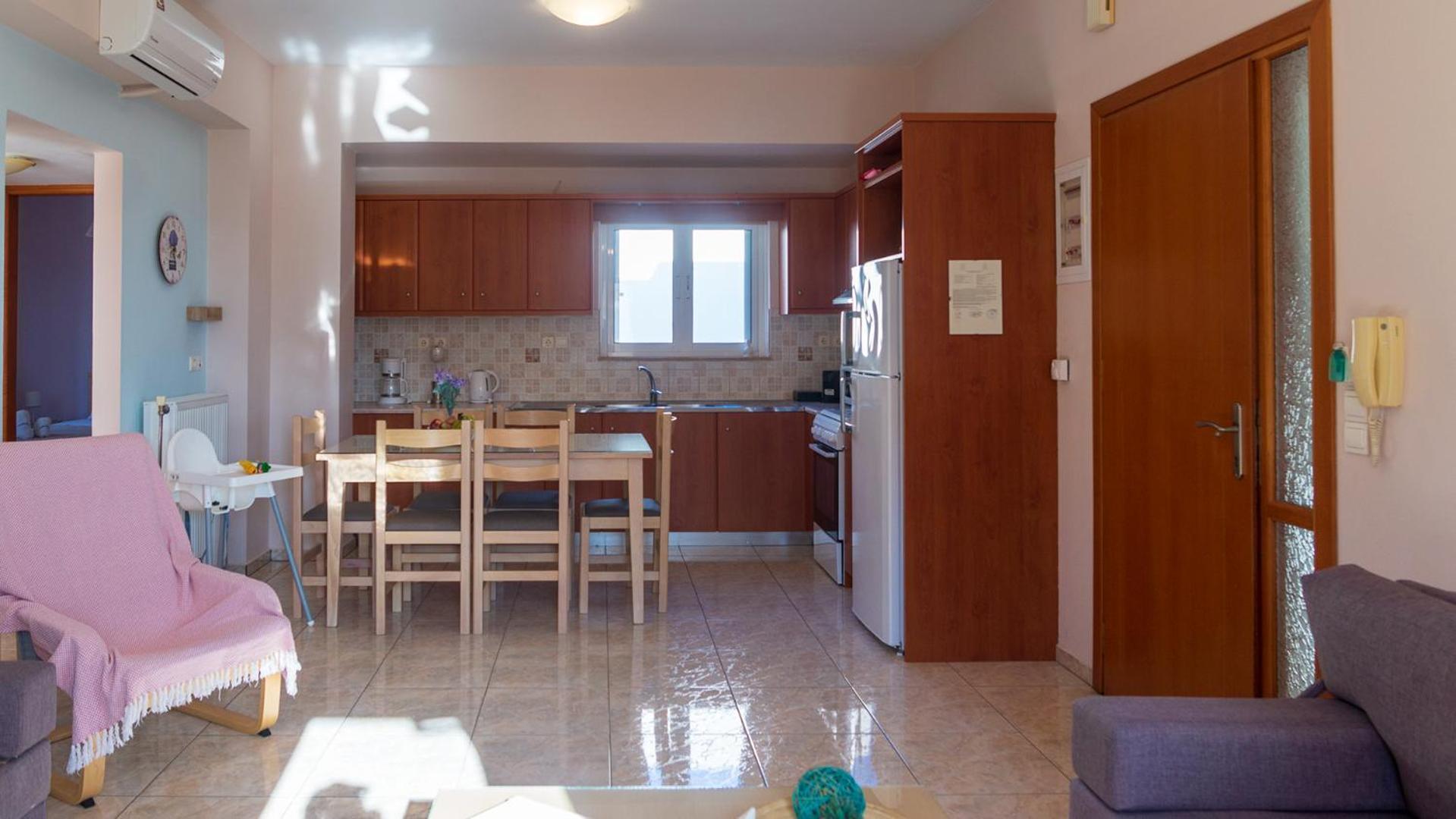 Vakakis-Me Apartments Palaiochora Bagian luar foto