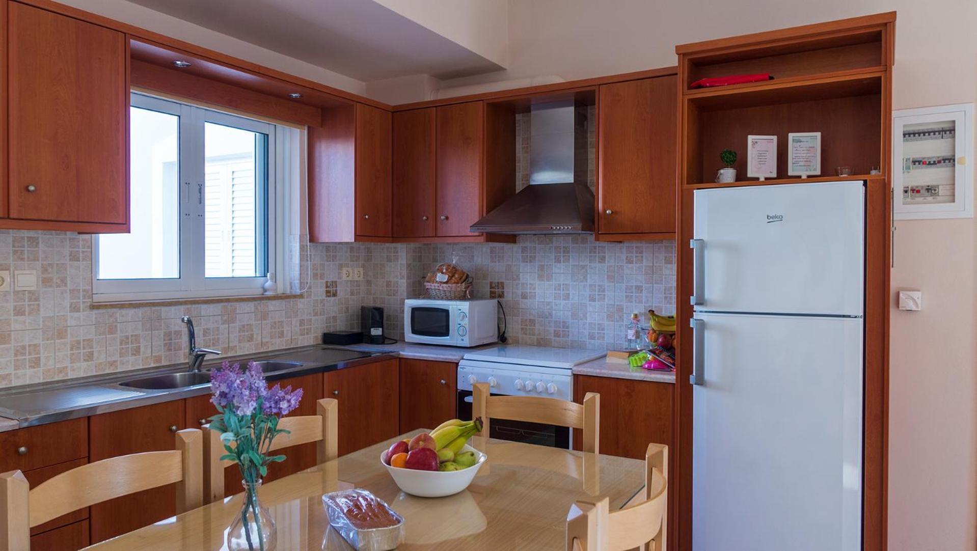 Vakakis-Me Apartments Palaiochora Bagian luar foto